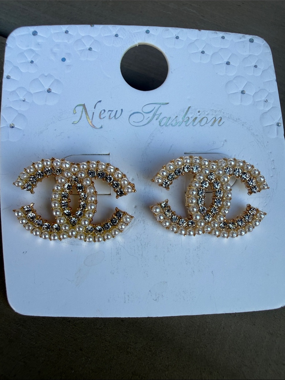 Fashion Jewelry Gold Pearl and Crystal CC Stud Earrings